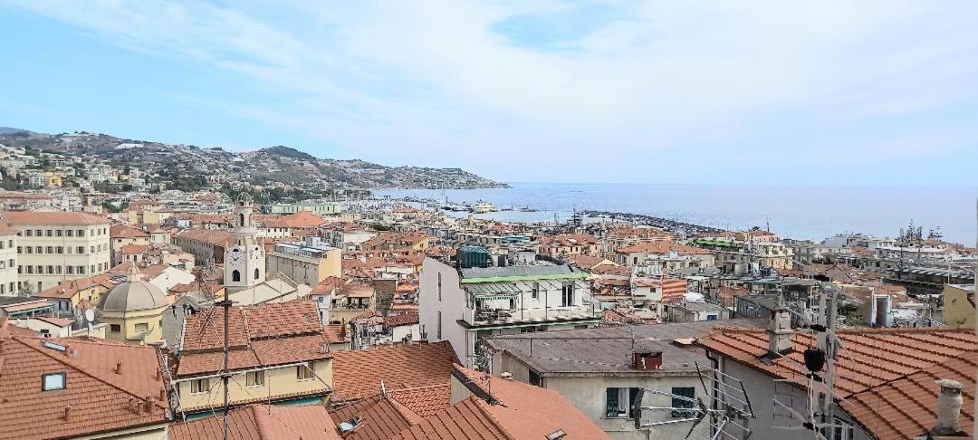 Dimora Bellavista,Garage Privato,Due Piani Leilighet Sanremo Eksteriør bilde